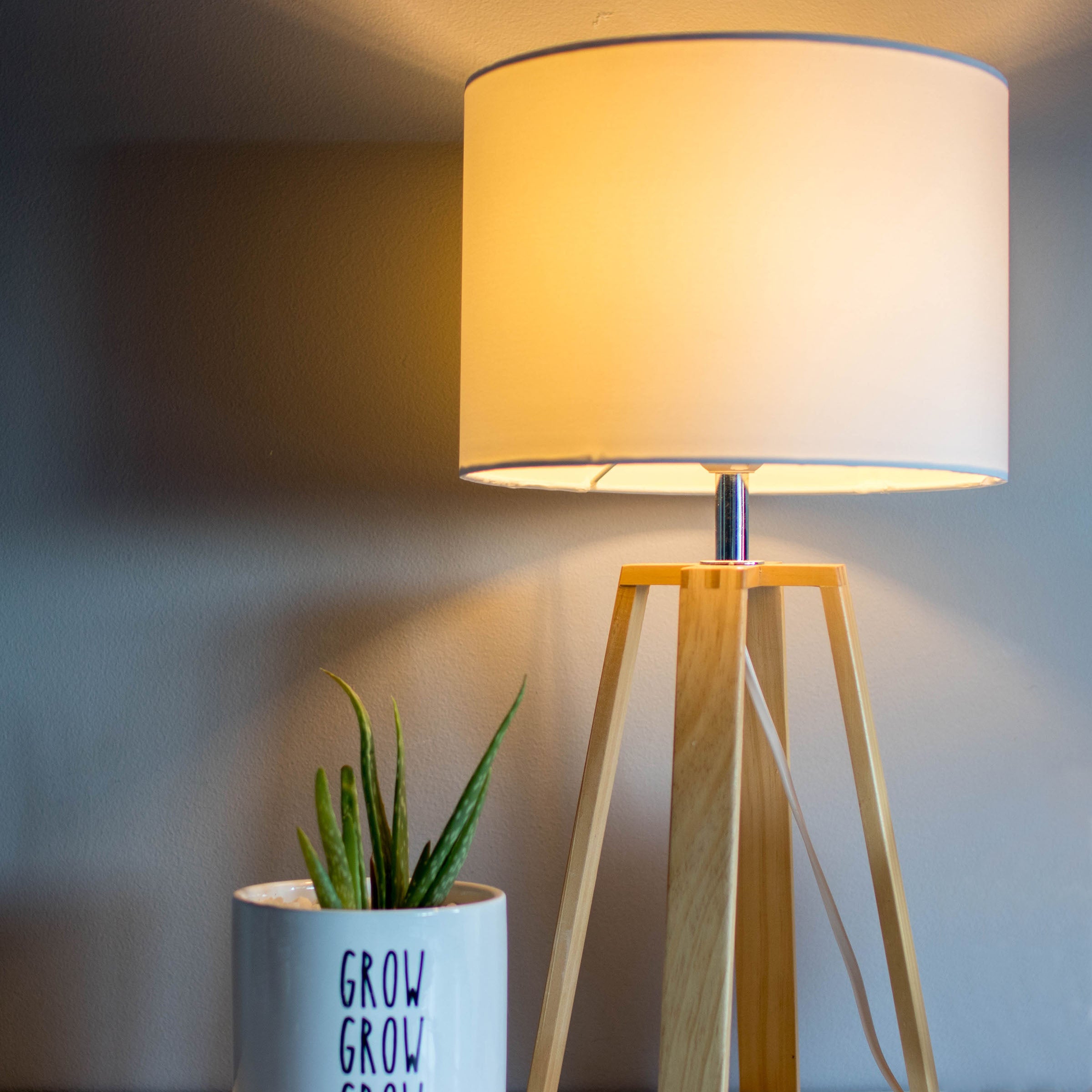 INNR RB 251 C Chytrá LED žárovka E14 Colour INNR RB 251 C Chytrá LED žárovka E14 Colour